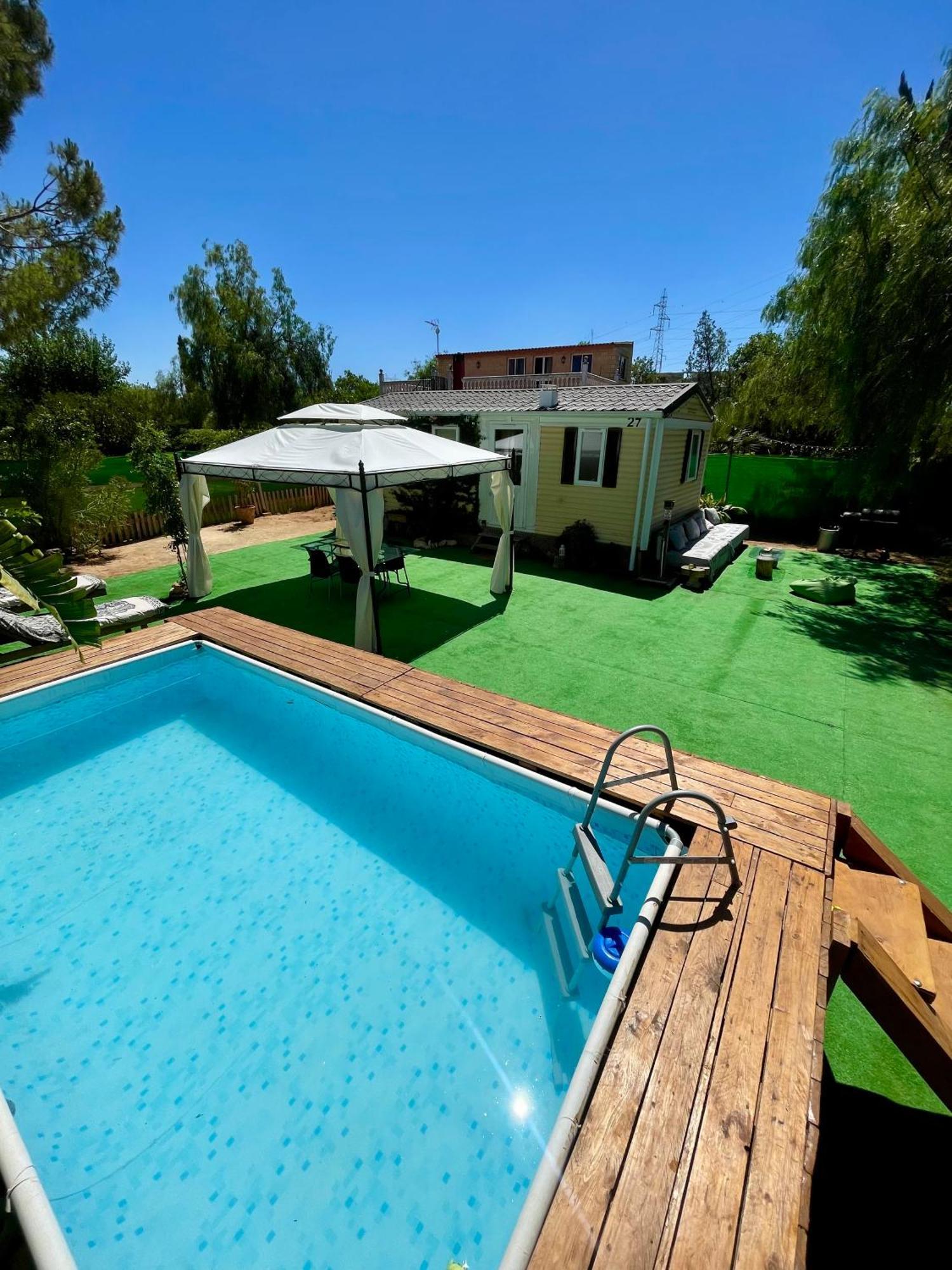 Nomada, Chalet Con Piscina En Alcalá de Guadaira Esterno foto