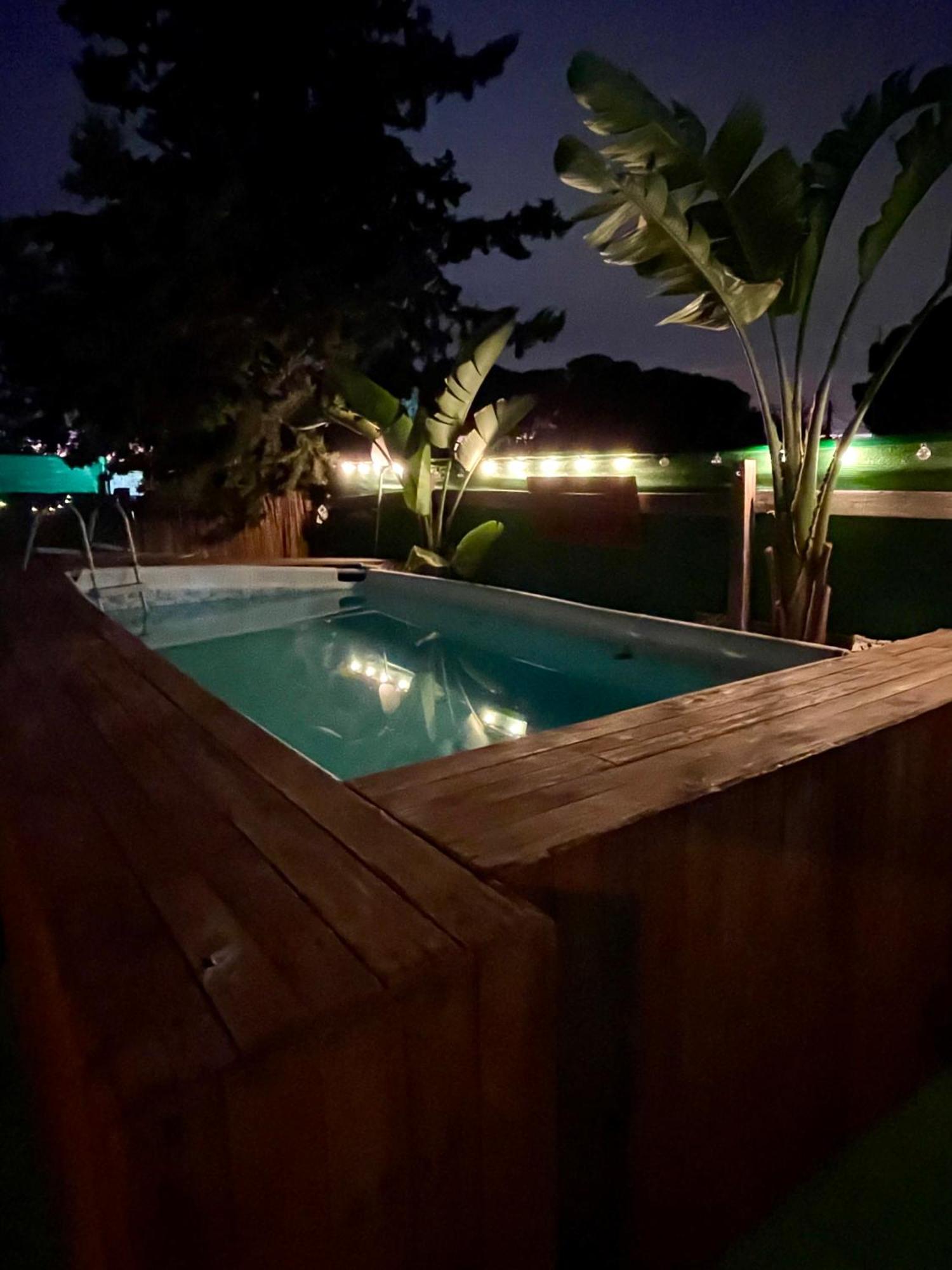 Nomada, Chalet Con Piscina En Alcalá de Guadaira Esterno foto